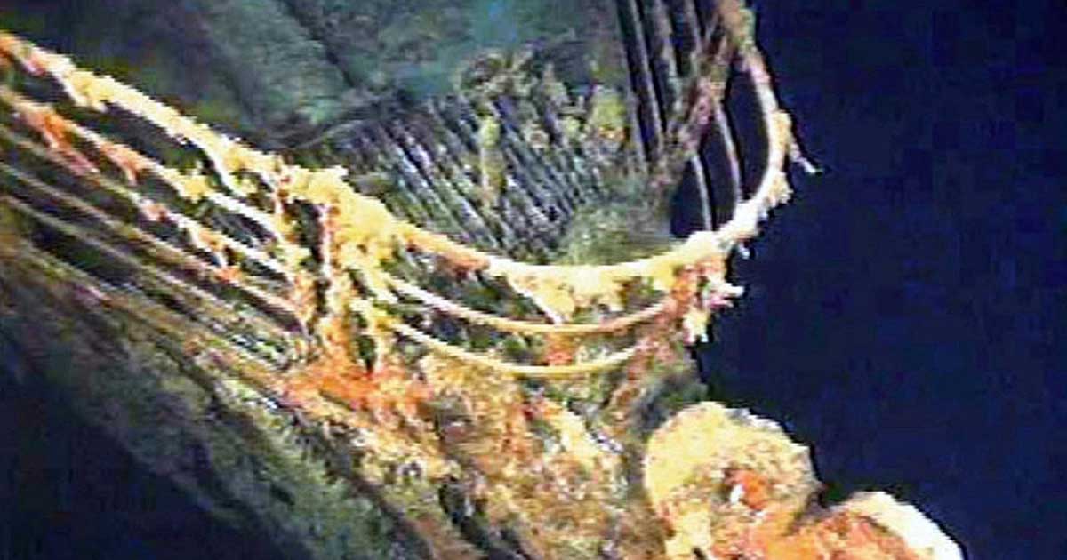 Submarino turístico desaparece durante excursão ao Titanic
