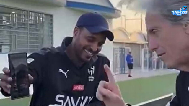 Jorge Jesus falou com Koulibaly em inglês e o resultado é imperdível